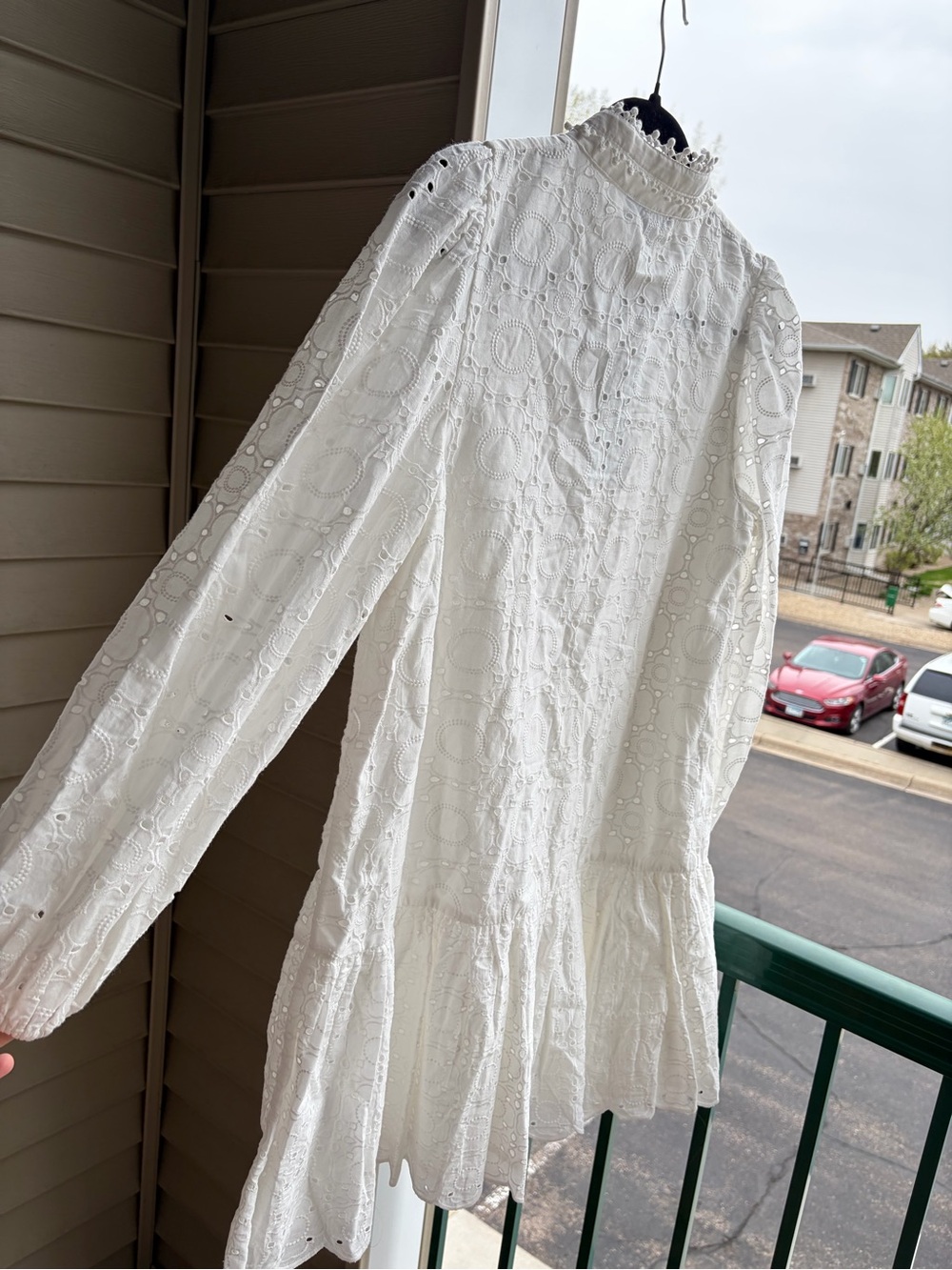 🆕🤍Antonio Melani White Eyelet Lace Dress Size 6 Boho Cottagecore Front Mini - Picture 6 of 17